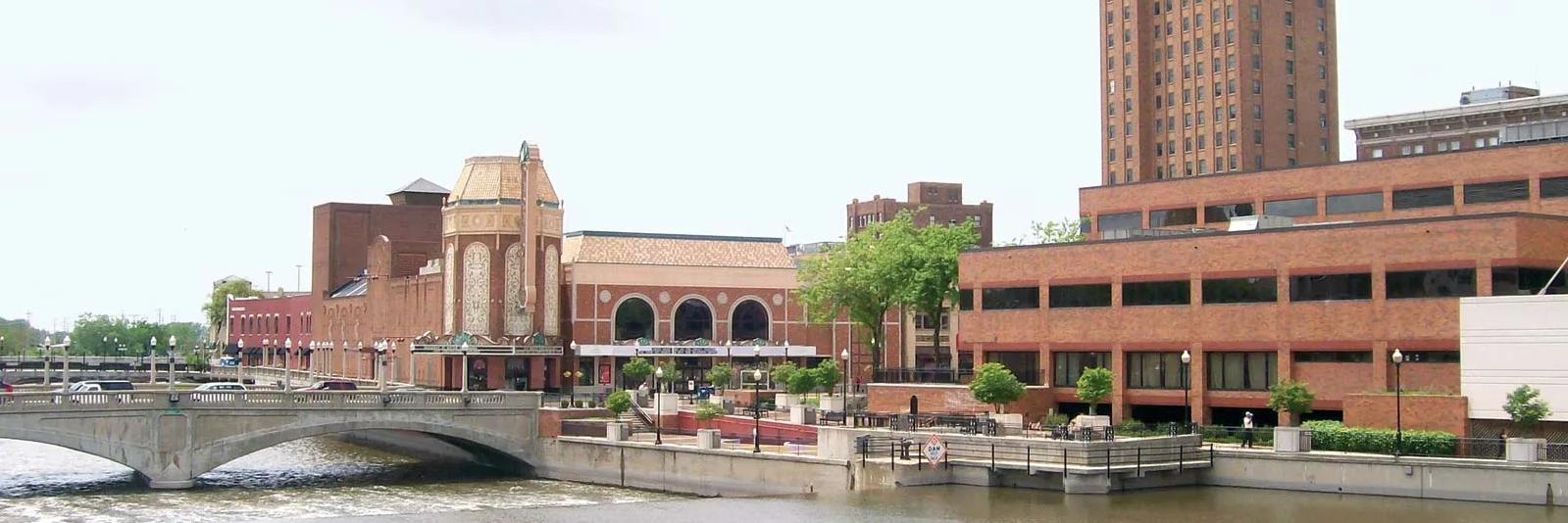 Aurora Riverfront